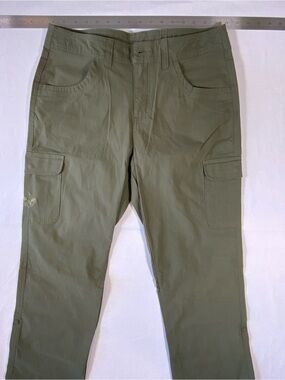 Women's Olive Green Cargo Trousers with Utility Pockets